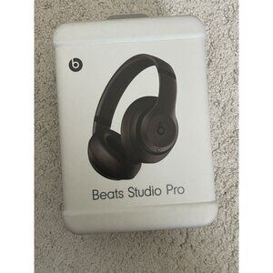 Beats Studio Pro Bluetooth Wireless Headphones DEEP BROWN (MQTT3LLA) New Sealed
